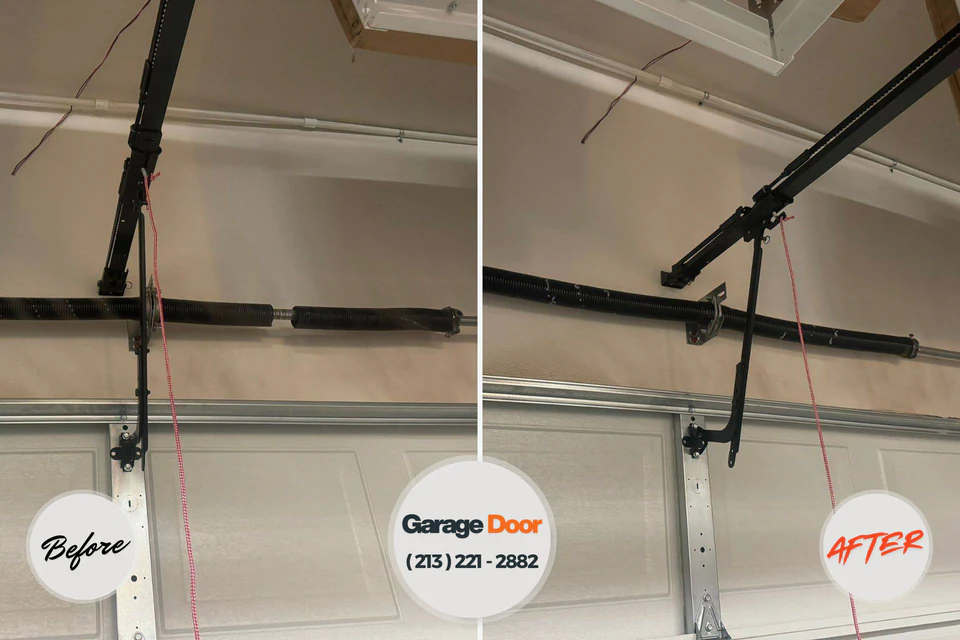 Before and after: garage door repair Silver Firs, WA